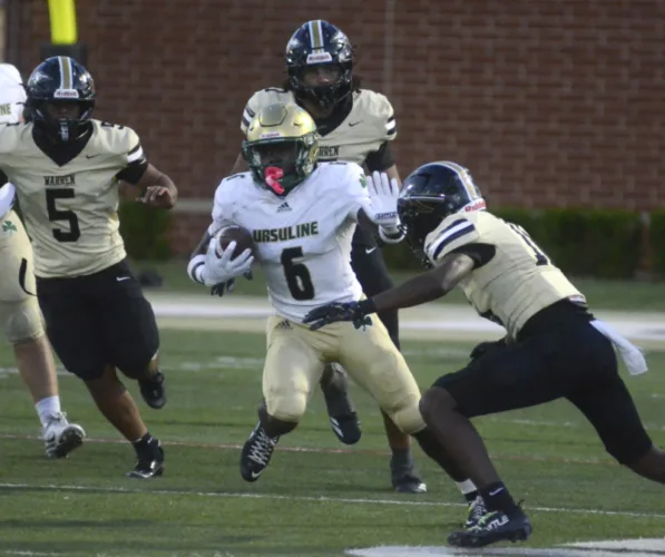 Reardon leads high-scoring Ursuline past Warren G. Harding